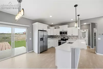 1232 N Challenger Place, Pueblo, CO 81007 - Photo 8