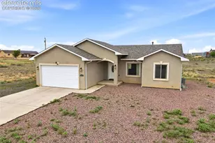 1232 N Challenger Pl, Pueblo, CO 81007 - Photo 1