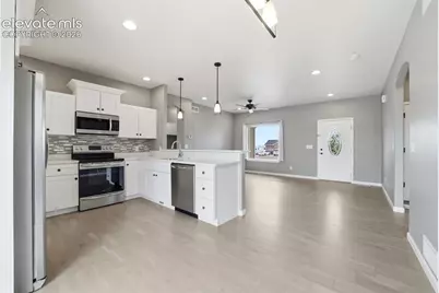 1232 N Challenger Place, Pueblo, CO 81007 - Photo 12