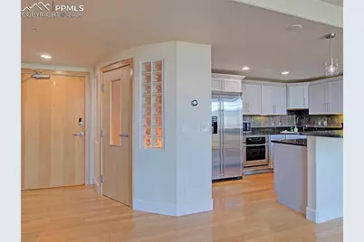 417 E Kiowa Street #1204, Colorado Springs, CO 80903 - Photo 6