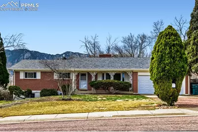 520 Crestridge Avenue, Colorado Springs, CO 80906 - Photo 2