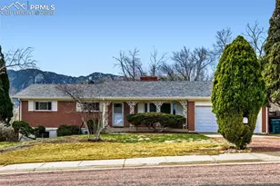 520 Crestridge Ave, Colorado Springs, CO 80906 - Photo 2