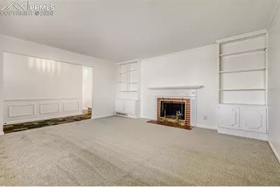 520 Crestridge Avenue, Colorado Springs, CO 80906 - Photo 4