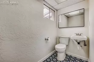 520 Crestridge Ave, Colorado Springs, CO 80906 - Photo 12