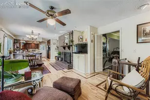 520 Crestridge Ave, Colorado Springs, CO 80906 - Photo 8