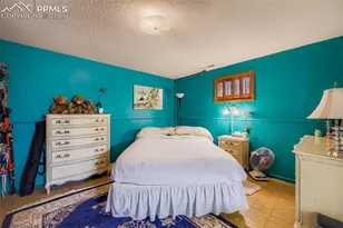 520 Crestridge Ave, Colorado Springs, CO 80906 - Photo 18