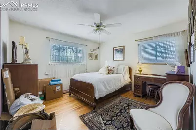 520 Crestridge Avenue, Colorado Springs, CO 80906 - Photo 14