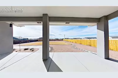 671 N Snyder Drive, Pueblo, CO 81007 - Photo 28