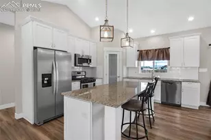 671 N Snyder Dr, Pueblo, CO 81007 - Photo 12