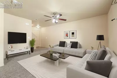 7674 Stetson Highlands Drive, Colorado Springs, CO 80923 - Photo 2