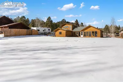 1325 Thomas Circle, Woodland Park, CO 80863 - Photo 4