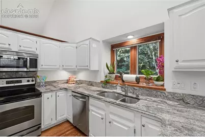 5222 Driftstone Place, Colorado Springs, CO 80919 - Photo 8
