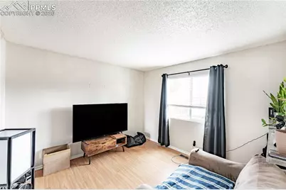 2516 Glen View Avenue, Colorado Springs, CO 80904 - Photo 34