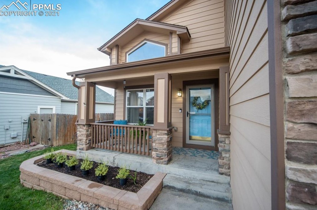 7415 Corsicana Dr, Colorado Springs, CO 80923-4125