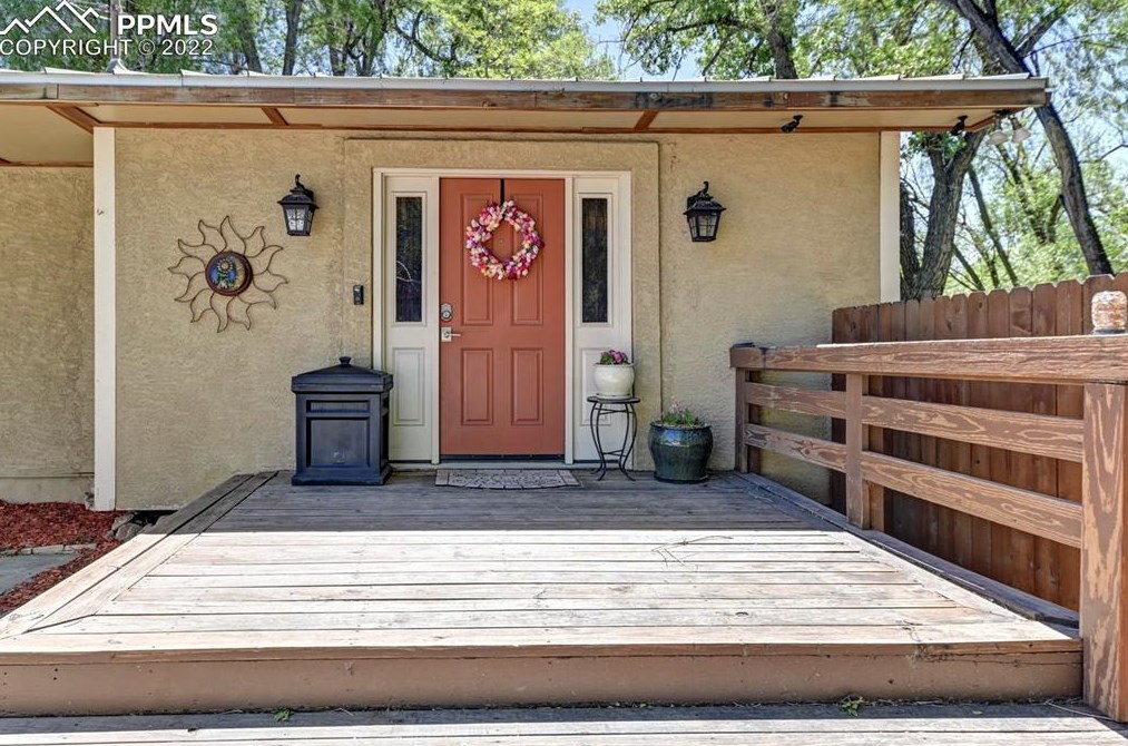 2718 Vermijo Ave, Colorado Springs, CO 80904-3047