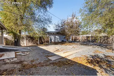 917 W 14th Street, Pueblo, CO 81003 - Photo 34