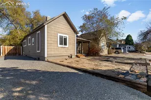 917 W 14th St, Pueblo, CO 81003 - Photo 8