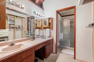 625 Vista Grande Dr, Colorado Springs, CO 80906 - Photo 26