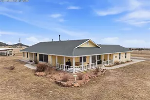 15705 Alta Plaza Cir, Peyton, CO 80831 - Photo 2