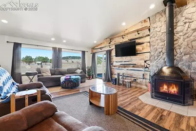 15705 Alta Plaza Circle, Peyton, CO 80831 - Photo 10