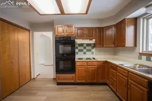 2010 Tabor Ct, Colorado Springs, CO 80919 - Photo 22