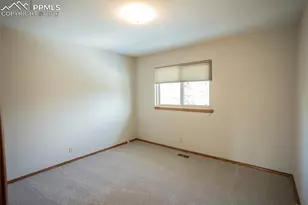 2010 Tabor Ct, Colorado Springs, CO 80919 - Photo 34