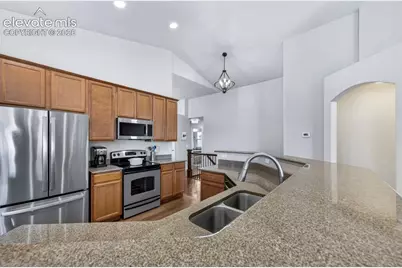 6309 Tranters Creek Way, Colorado Springs, CO 80925 - Photo 10