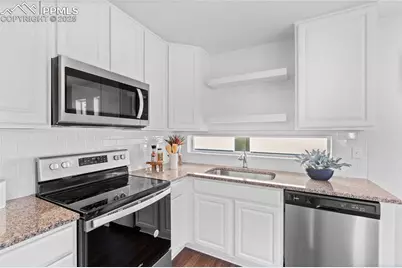 9290 Oro City Loop, Colorado Springs, CO 80927 - Photo 12