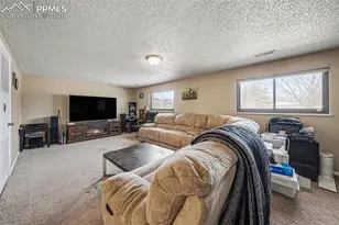 1027 De La Vista Ln, Colorado Springs, CO 80911 - Photo 16