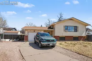 1027 De La Vista Ln, Colorado Springs, CO 80911 - Photo 2