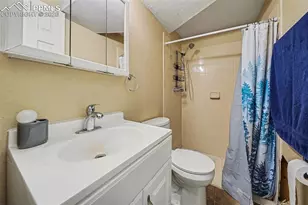 1027 De La Vista Ln, Colorado Springs, CO 80911 - Photo 18