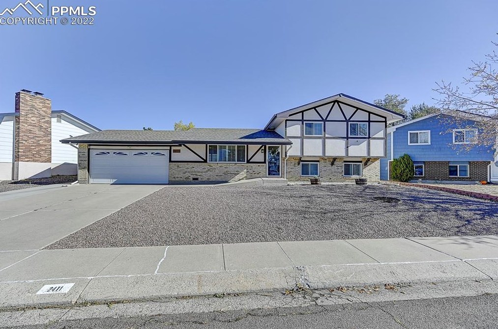 2411 Twilight Dr, Colorado Springs, CO 80910-1123