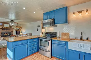 281 Mesa Dr, Florissant, CO 80816 - Photo 26