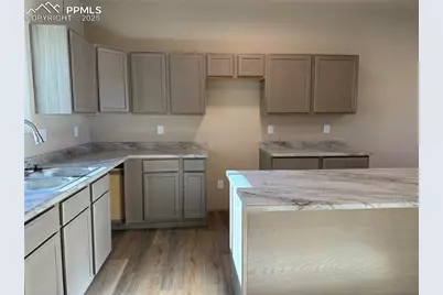 2314 Starboard Lane, Pueblo, CO 81008 - Photo 4