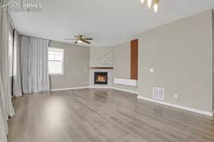 10210 Elgon Dr, Colorado Springs, CO 80924 - Photo 8