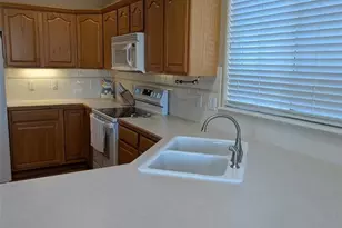 927 Champion Cir, Longmont, CO 80503 - Photo 10