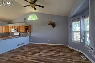 110 W Blakeland Dr, Pueblo, CO 81007 - Photo 12