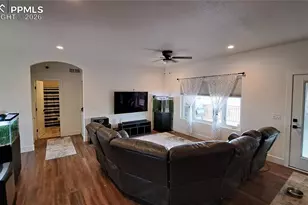 1194 E Gunpowder Ln, Pueblo, CO 81007 - Photo 4