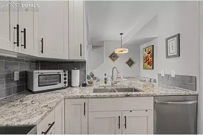 3986 Star View, Colorado Springs, CO 80907 - Photo 20
