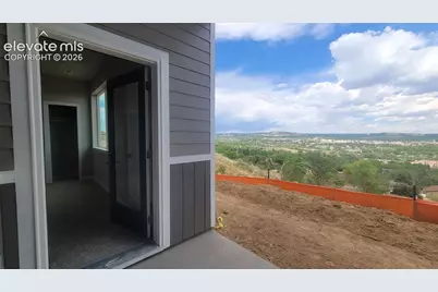 747 Belleza View, Colorado Springs, CO 80907 - Photo 6