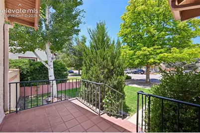 415 E Espanola Street, Colorado Springs, CO 80907 - Photo 4