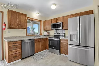4641 Newton Drive, Colorado Springs, CO 80916 - Photo 8