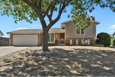4641 Newton Drive, Colorado Springs, CO 80916 - Photo 2