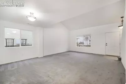 6226 Scottsbluff Drive, Colorado Springs, CO 80923 - Photo 8