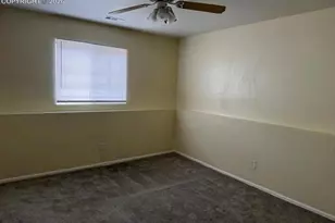 687-693 E Laporte Dr, Pueblo, CO 81007 - Photo 6