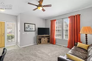 4023 Diamond Ridge View, Colorado Springs, CO 80918 - Photo 8