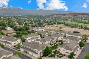 4023 Diamond Ridge View, Colorado Springs, CO 80918 - Photo 30