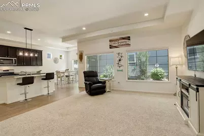 6717 Golden Briar Lane, Colorado Springs, CO 80927 - Photo 10