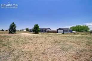 5715 Oil Baron Dr, Peyton, CO 80831 - Photo 4