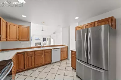 3326 Soaring Bird Circle, Colorado Springs, CO 80920 - Photo 8